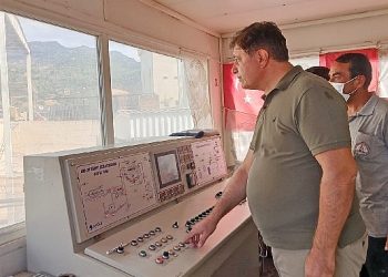 Karşıyaka Belediyesi 1 yılda 75 bin metrekare yol tamiri yaptı