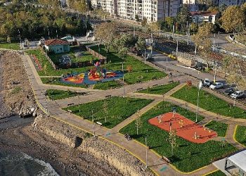 Kocaeli Büyükşehir’in Yarımca kıyı parkı çok hoş oldu