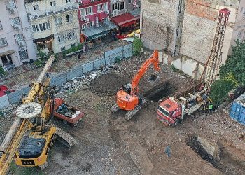 Konak Belediyesi’nin yeni hizmet binası inşaatı başladı