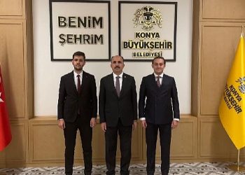 Konya Büyükşehir Belediyesi Gençlik Meclisi Başkanlığı’nı Devralan Kilci ve Evvelki Lider Tekin Lider Altay’ı Ziyaret Etti