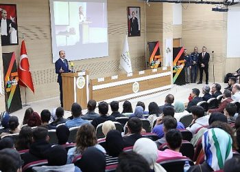 Lider Altay: “Dünyanın Bir Değişime Muhtaçlığı Var; Sizlerin Bunu Yapacağına İnanıyorum”