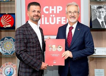 Lider Fazilet, adaylığını açıkladı