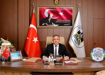 Lider ılmazlar: Yine Adayım