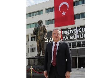 Lider Muhittin Böcek 10 Kasım İletisi