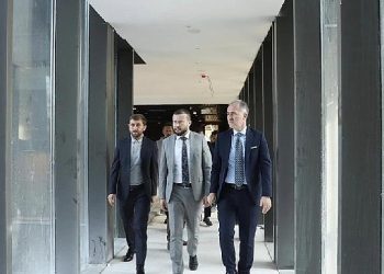 Mhp Heyeti Yeni Hayat Alanı Ve Kent Meydanını İnceledi