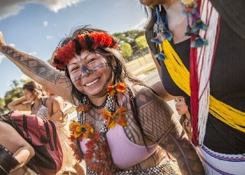 Planet Earth III Nefes Kesici Görüntüleriyle Tekrar Ekranlarda   