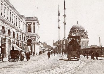 Salt Araştırma Fonları’yla 2023 yılında desteklenen projeler, 8 Aralık Cuma günü Salt Beyoğlu’nda gerçekleşecek sunumlarla tartışmaya açılıyor.