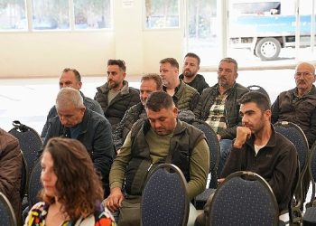 Seferihisar Belediyesi Muhtarlara afet eğitimi