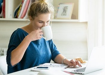 Siber güvenlik alanında daha fazla bayan çalışan olmasının 7 yolu