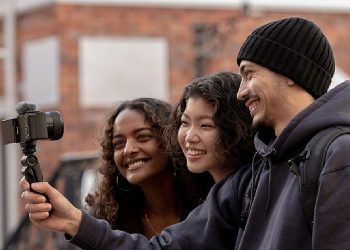 Sony ZV-E10 ile Çarpıcı Öyküler Yaratın!