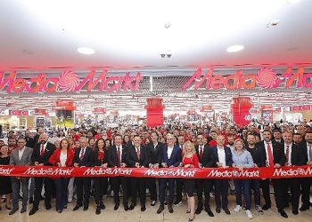 Türkiye’nin birinci Tech Arena konsept mağazası Marmara Park AVM’de açıldı  