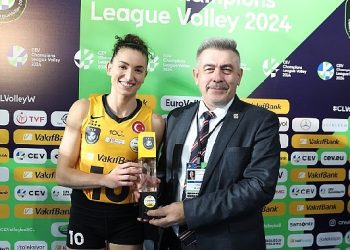 VakıfBank, CEV Şampiyonlar Ligi’ne kazanarak başladı  
