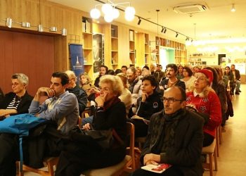 100. Yıl Kitap Kulübü’nün birinci konukları Zeynep Oral ve Gülce Başer oldu