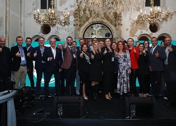 2. TSMST Derneği Memleketler arası Tıp Teknolojileri Sempozyumunun gündemi Yapay Zekaydı