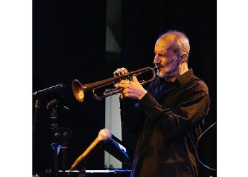 Akbank sanat’ta cazın büyülü akşamı “imer demirer ustalar konseri”