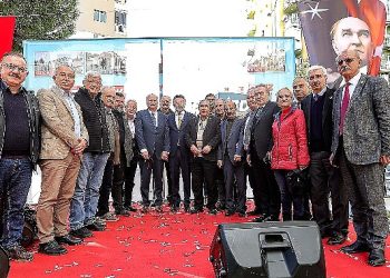 Bayraklı’da muhtarlar ‘Serdar Sandal’ dedi