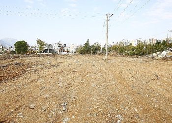 Büyükşehir Belediyesi Kepez’de yeni yol açıyor 