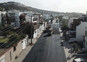 Büyükşehir, Bodrum’da 14 Bin Metre Sıcak Asfalt Yaptı