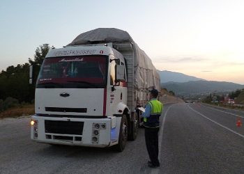 Büyükşehir Zabıta Grupları 1060 Kontrol Gerçekleştirdi