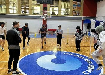 Canik’ten Gençlere Tam Dayanak