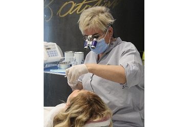 Dijital diş hekimliği ile biyoloji koruyan implant