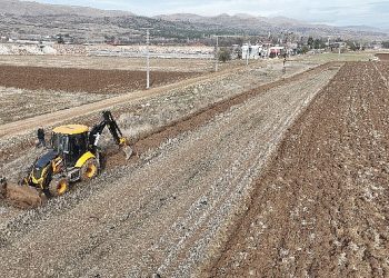 Elmalı Çobanisa Mahallesi’ne kapalı devre sulama sistemi