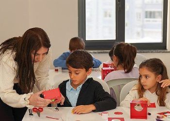 Gaziemir’in çocukları geleceği kodluyor