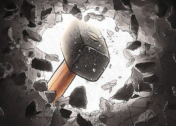 Gölgedeki tehlike: Yetkisiz BT eserlerinin işletmeler için oluşturduğu risklere dikkat!