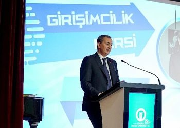 İş Bankası Genel Müdürü Hakan Ortan, Girişimcilik Dersi’nin konuğu oldu