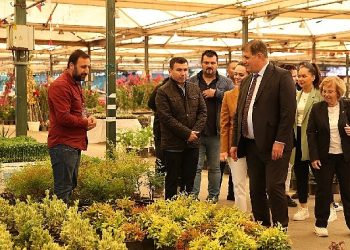 Karşıyaka Belediyesi, toplumsal ve ekonomik hayata katkı sunuyor