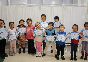 Karşıyakalı çocukların gülüşleri Belediye’ye emanet