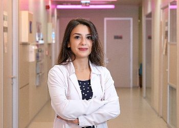 Konuşması bozulan Alzheimer hastaları toplumsallıktan uzaklaşıyor