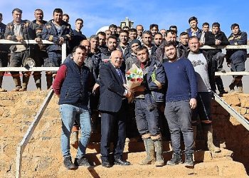 Lider Öztürk Dünya Madenciler Gününü kutladı