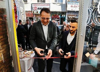 Lider Savran’dan esnaf ziyareti