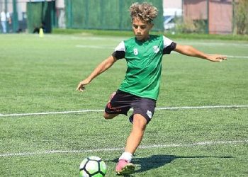Narlıdere’nin minikleri play-off’u garantiledi
