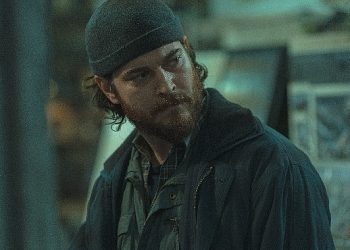 Netflix, gizem dolu yeni dizisi Kübra’nın yayın tarihini özel bir görüntü ile paylaştı