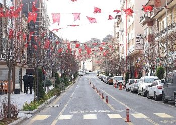 Nevşehir’i bayraklarla donatıyoruz