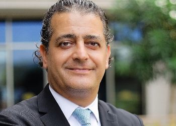 Rönesans ChargeR sekiz vilayette 13 noktada 50 şarj ünitesini işletmeye açtı