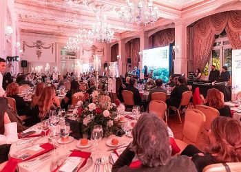 Saint-Gobain Türkiye, Sürdürülebilir İnşaat için Mimari Tahliller Aktiflik Serisi’nin İstanbul Lansmanını Gerçekleştirdi