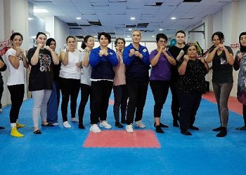 Seferihisarlı bayanlara savunma sanatı kursu