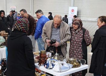 Selçuklu 2. el pazarı açıldı