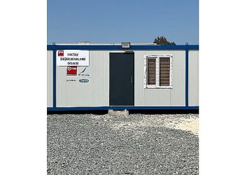 Sensodyne “Akıllı Ömür İstasyonu” projesi ile zelzele bölgesine dayanağını sürdürüyor