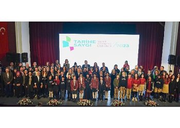 Tarihe hürmetimiz hiç kaybolmasın