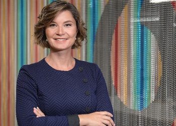 Vodofone’dan “cumhuriyetin yüzüncü yılında teknolojide yüz önder kadın” projesine dayanak