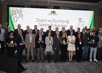 Zeytinyağı bölümünde ihracat yasakları iç piyasada fiyatları düşürmedi fiyatlar yüzde 30 artırdı