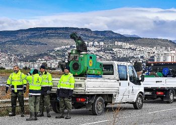 300 bin noktada sivrisinek çabası