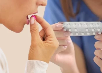 Yargıtay’dan emsal karar: Gizli kontrol hapı içmek boşanma sebebi