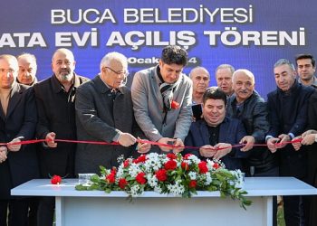 Buca’da emekliler kazandı