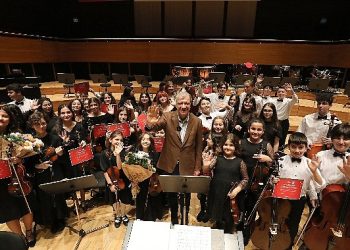 Çocuk senfoni ve Cengiz Özkan’dan harika konser