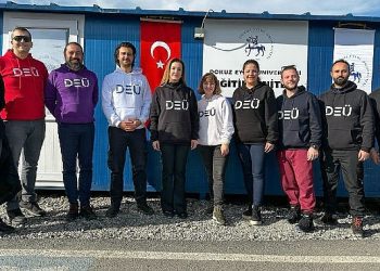 Deü zelzele bölgesini unutmuyor: Rektör Hotar malatya’yı ziyaret etti